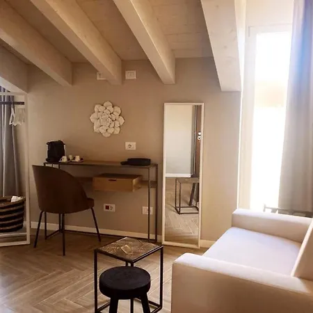 Gatto Bianco Rooms 42-2